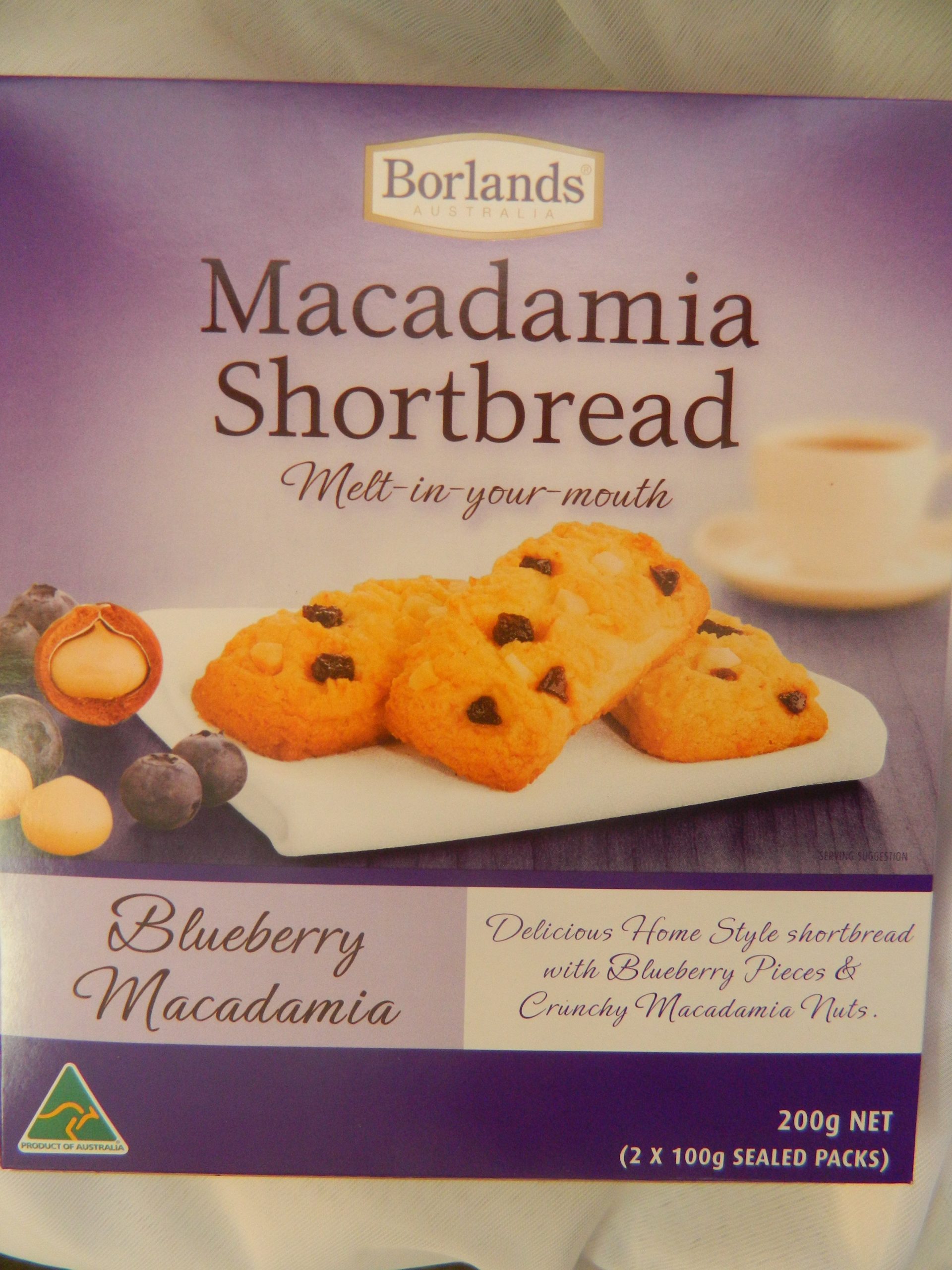 Macadamia Shortbread with Blueberry